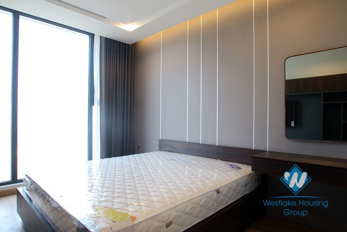 A brand new 3 bedroom apartment with nice view in Metropolish