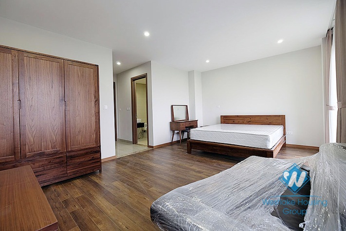 A brand new and nice 3 bedroom apartment for rent in Ciputra, Tay ho