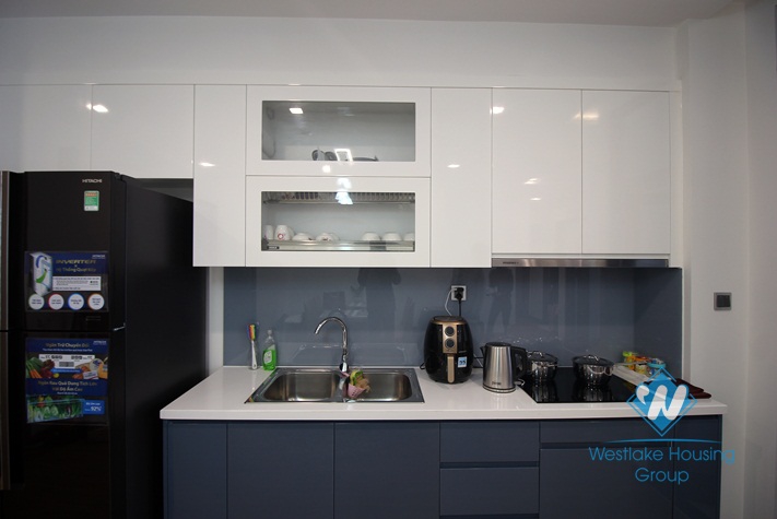 A new and beautiful 2 bedroom apartment for rent in Metropolish, Ba dinh