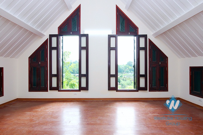 A spacious French style villa for rent in Tay ho, Ha noi