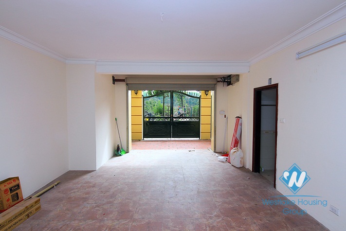 A spacious French style villa for rent in Tay ho, Ha noi