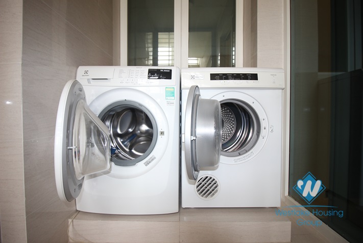A new and good price 3 bedroom apartment for rent in Ciputra