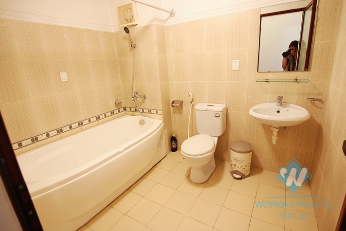 Cosy house for rent in Tu hoa St, Tay Ho , Hanoi. 