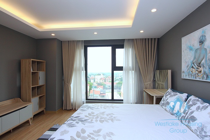 Bright and airy red river view 2 bedroom apartment for rent in D'. Le Roi Soleil building