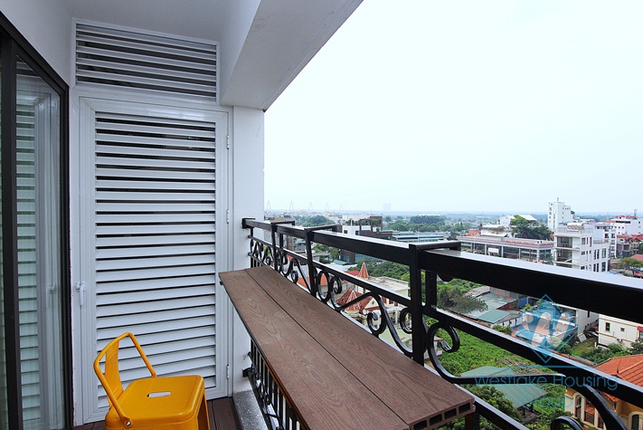 Bright and airy red river view 2 bedroom apartment for rent in D'. Le Roi Soleil building