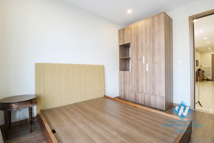 Cheap three bedrooms apartment for rent in L building Ciputra, Tay Ho, Ha Noi