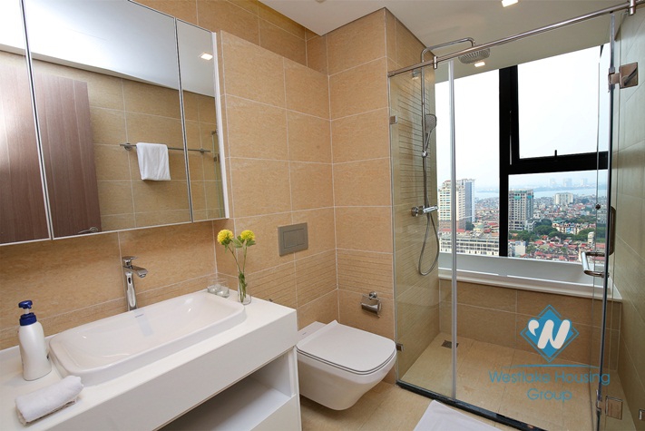 A new and beautiful 4 bedroom apartment for rent in Metropolis