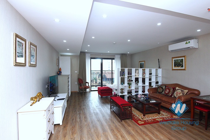 Bright studio with balcony for rent in D' Le Roi Soleil building, Xuan Dieu, Tay Ho