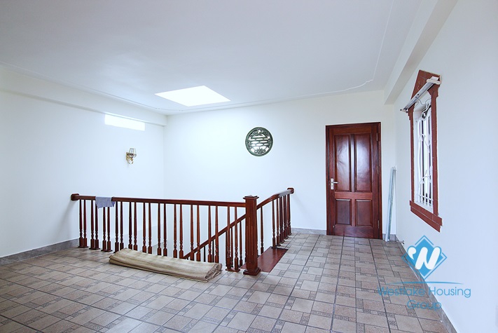 Brand-new 4 bedrooms house for rent in Au Co st, Tay Ho district.