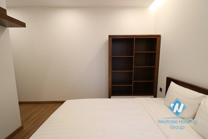 High floor apartment for rent in Vinhome Metropolis Lieu Giai, Ba Dinh