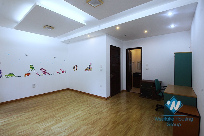 A beautiful and calm house for rent in Tay Ho district