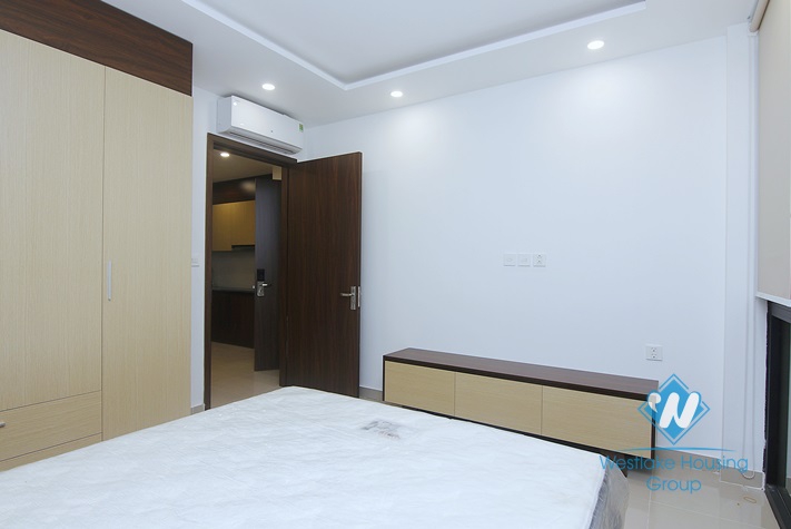 Brand-new 1 bedroom apartment for rent in Truc Bach area