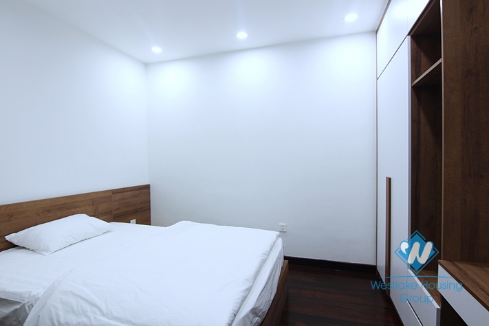 Lake-view 2 bedrooms apartment in Tu Hoa for rent.
