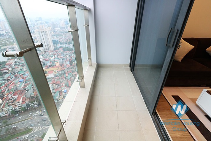 High floor apartment for rent in Vinhome Metropolis Lieu Giai, Ba Dinh