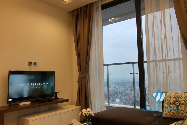 High floor apartment for rent in Vinhome Metropolis Lieu Giai, Ba Dinh
