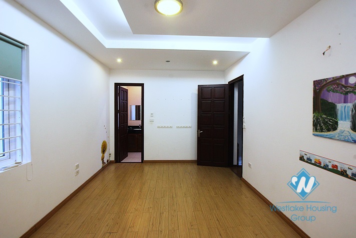 A beautiful and calm house for rent in Tay Ho district