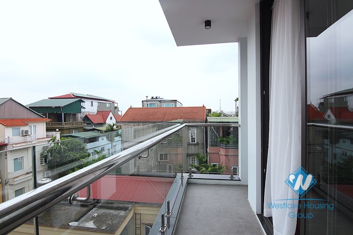 Well-furnished 2 bedrooms apartment with lakeview for rent in Dang Thai Mai area
