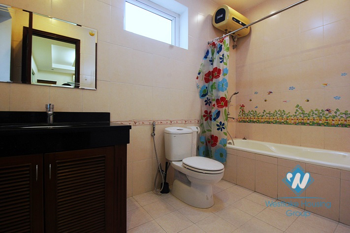 A beautiful and calm house for rent in Tay Ho district