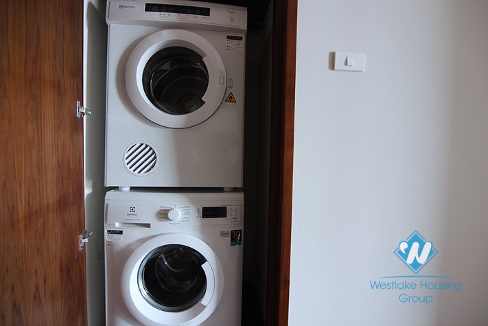 Well-furnished 2 bedrooms apartment with lakeview for rent in Dang Thai Mai area