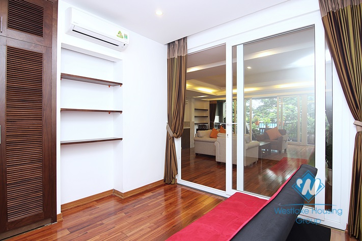 Lake view, spacious 3 bedrooms apartment for rent on Quang Khanh street, Tay Ho, Ha Noi