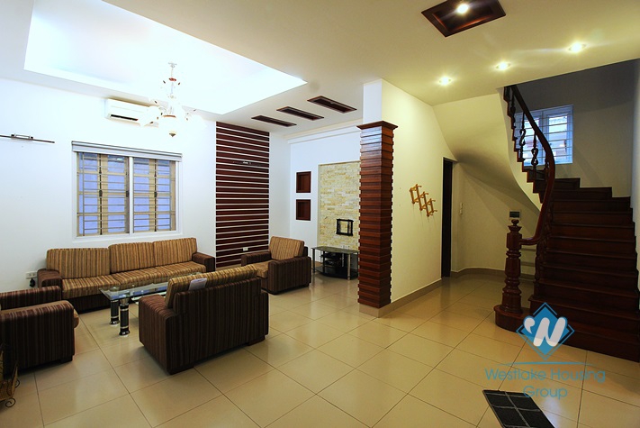 A beautiful and calm house for rent in Tay Ho district
