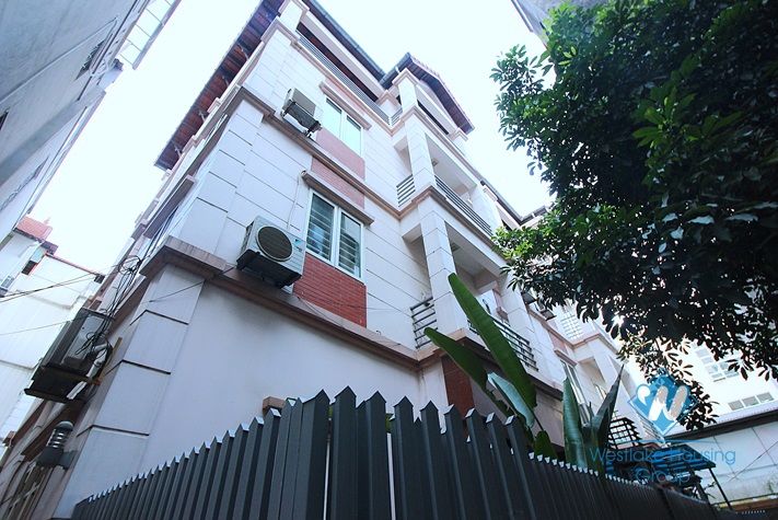 A beautiful and calm house for rent in Tay Ho district
