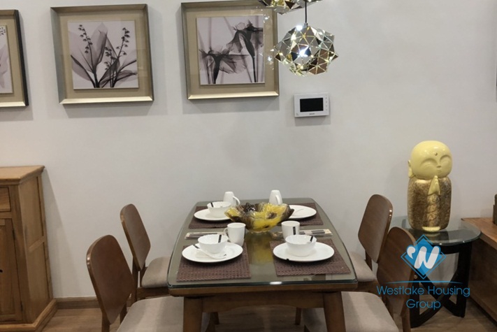 A luxurious 2 bedroom apartment for rent in Vinhome Metropolis