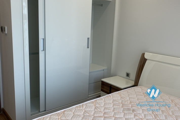 A high-rise apartment with 3 bedrooms for rent in Vinhome Metropolis