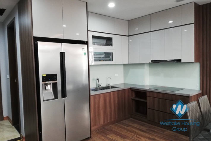 A delightful apartment with 2 bedrooms for rent on Thuy Khue street