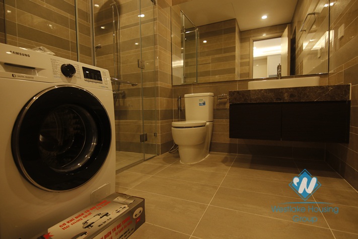 A high-rise apartment for rent in Sun Grand City, Thuy Khue
