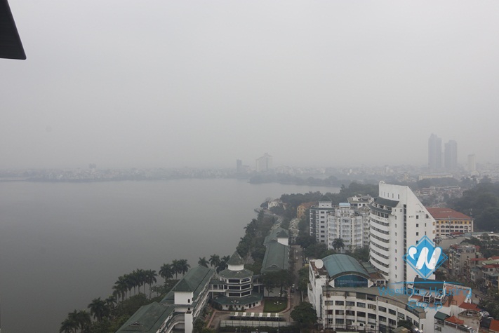 A high-rise apartment for rent in Sun Grand City, Thuy Khue