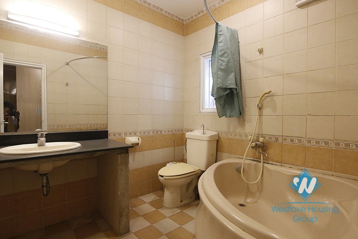 A newly-renovated house for rent in Long Bien district