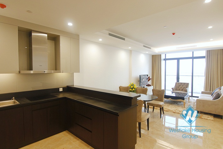 A fascinating apartment with 3 bedrooms for rent in Sun Gand City