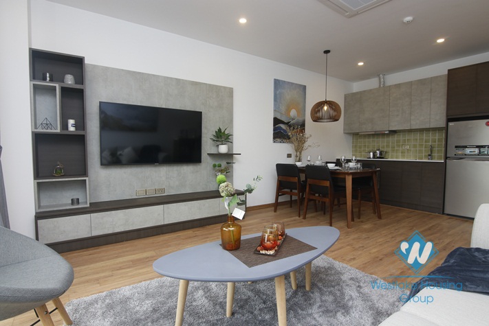 A gorgeous 2 bedroom apartment for rent in Ba Dinh District