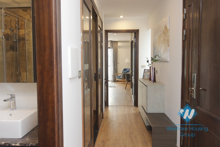 A gorgeous 2 bedroom apartment for rent in Ba Dinh District