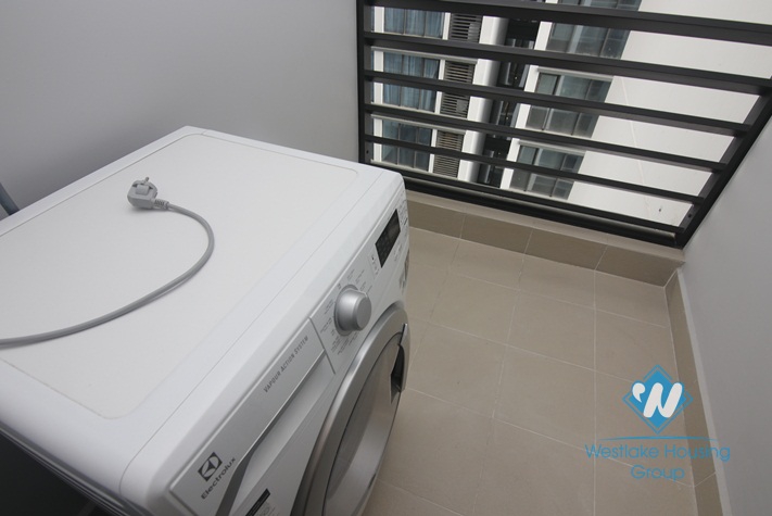 A good quality 3 bedroom apartment for rent in Vinhome Metropolis