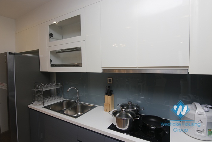 A good quality 3 bedroom apartment for rent in Vinhome Metropolis