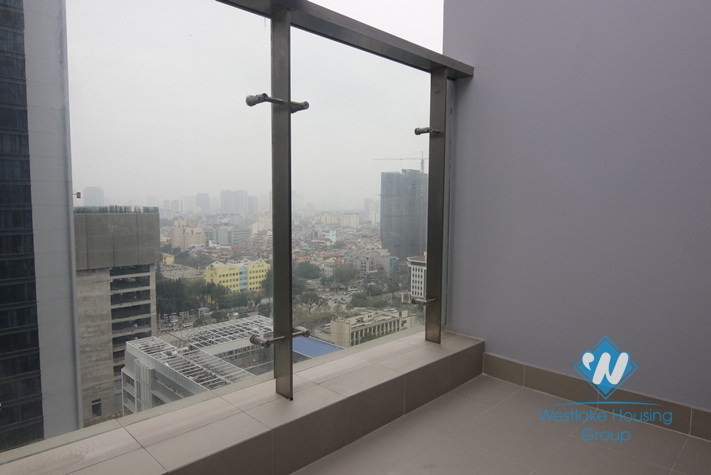 A beautiful 1 bedroom apartment for rent in Vinhome Metropolis