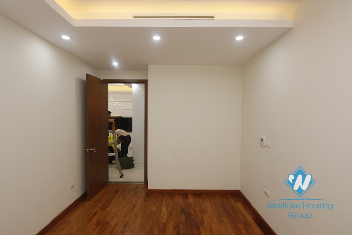 A good-priced and unfurnished apartment for rent in Sun Grand City