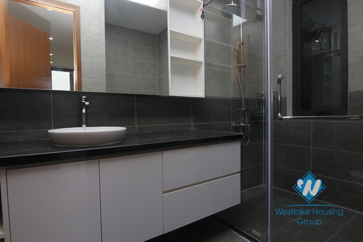 A good-priced and unfurnished apartment for rent in Sun Grand City