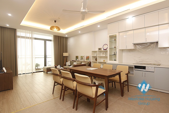 A pretty but good priced apartment for rent in Sun Grand City Tay Ho