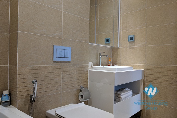2 bedroom apartment with nice design for rent in Vinhome Metropolis