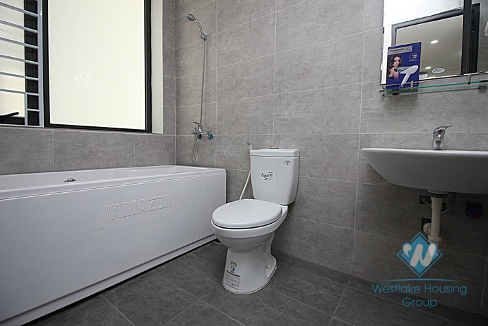 Well-priced apartment for rent in Doi Can Street, Ba Dinh District.
