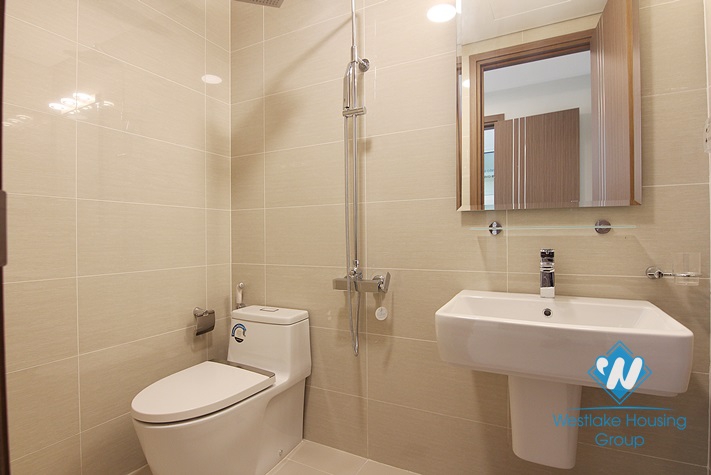 Beautiful apartment with 02 bedrooms in L Tower, Ciputra Area.