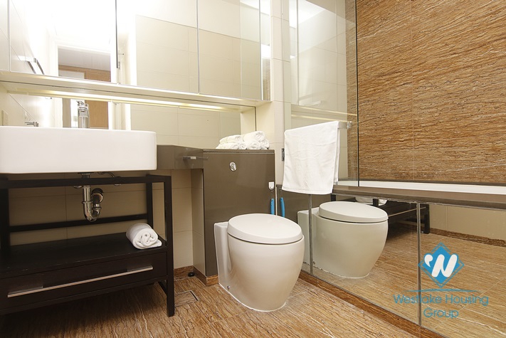 Nice and bright apartment for rent in IPH building, Cau Giay District 