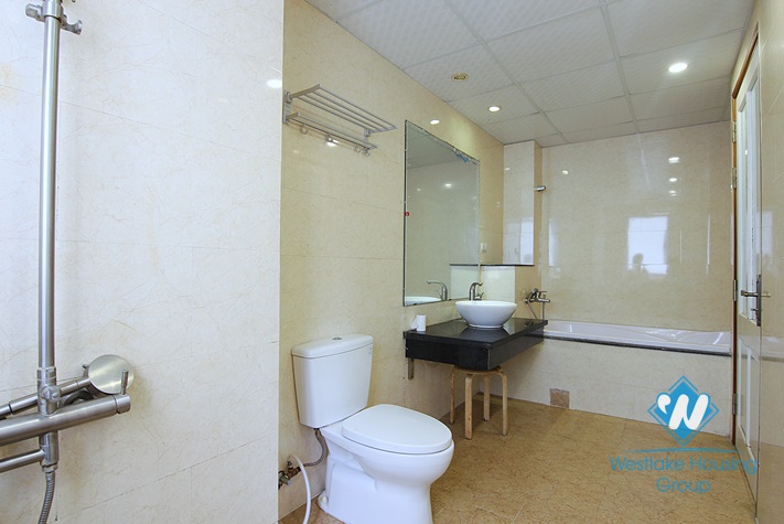 Fully furnished apartment for rent in Tay Ho, Ha Noi