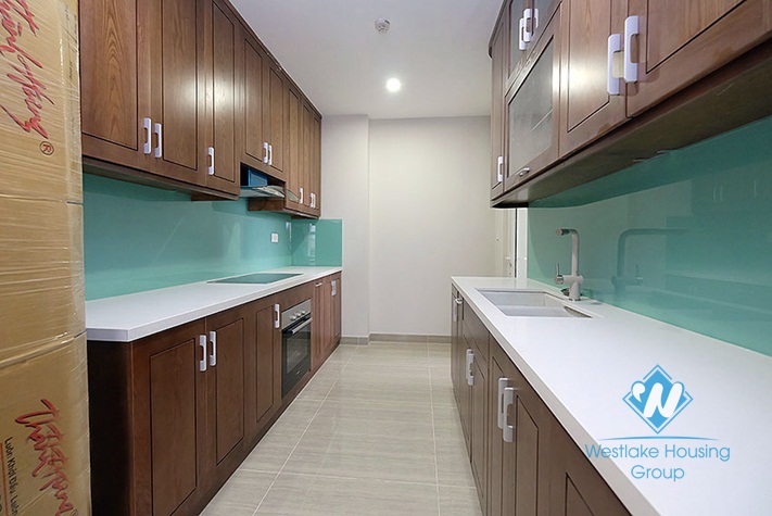 A brand new and nice 3 bedroom apartment for rent in Ciputra, Tay ho
