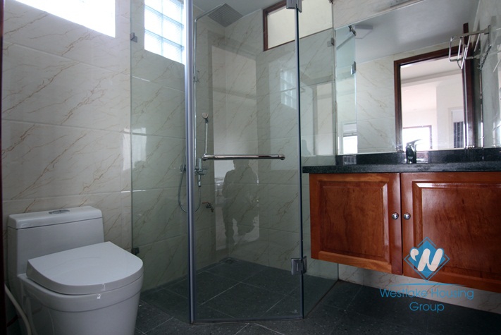 A new 1 bedroom apartment for rent in Au Co, Tay Ho