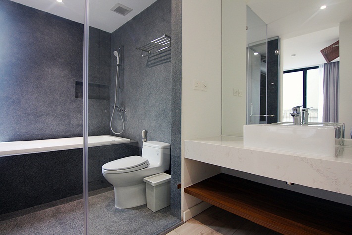 A brand new and modern 2 bedroom apartment for rent in To ngoc van, Tay ho