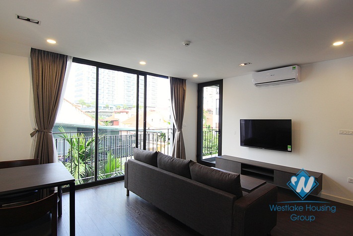 A brand new 1 bedroom apartment with lot of natural light for rent in To ngoc van